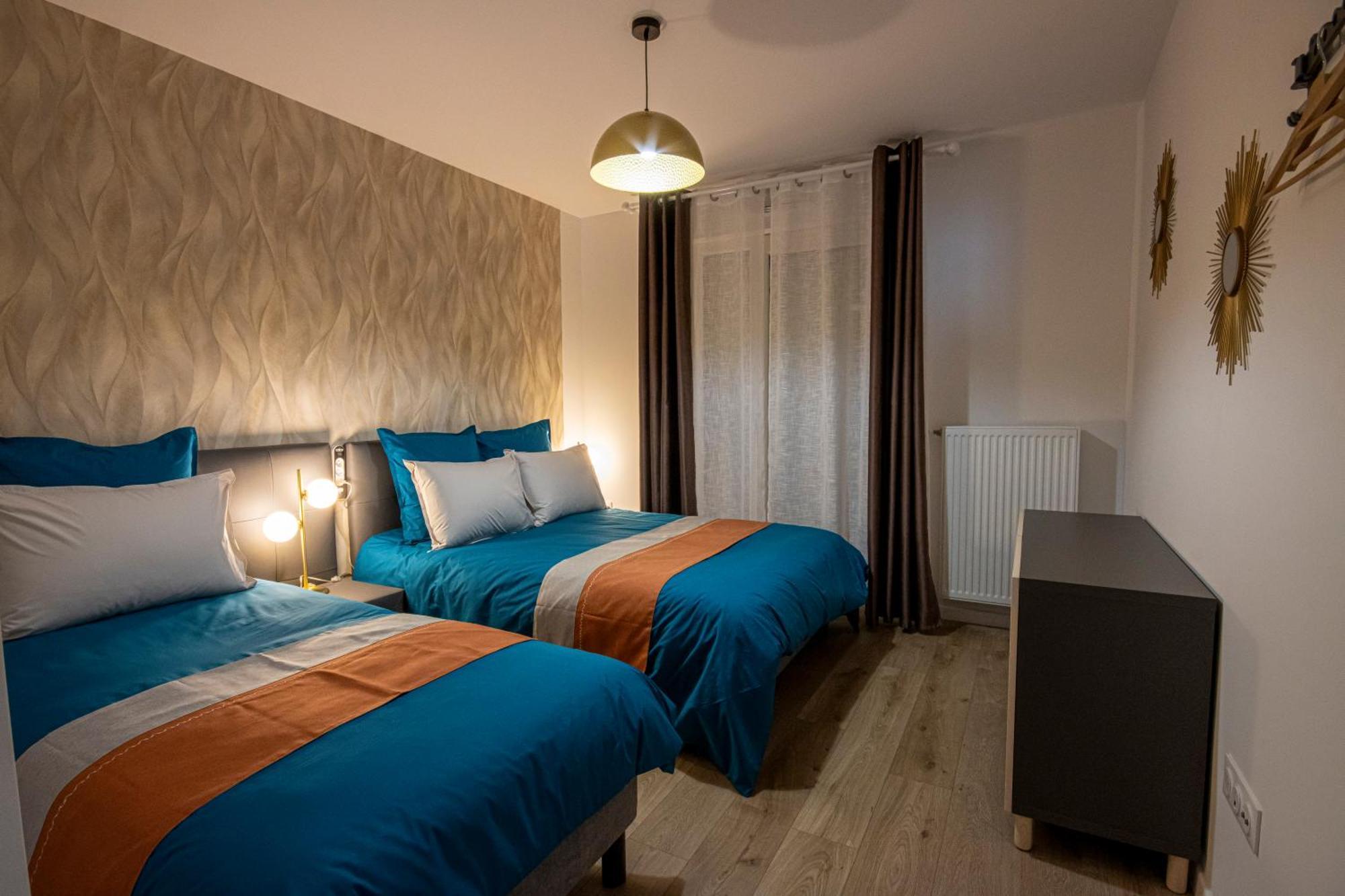 Cosy Aux Portes De - 7 Pers * Chessy (Seine-et-Marne)